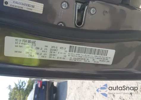 2015 Jeep Compass Latitude из США, поврежденный, VIN 1C4NJDEBXFD303180